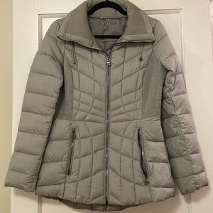 Light gray fitted winter jacket.